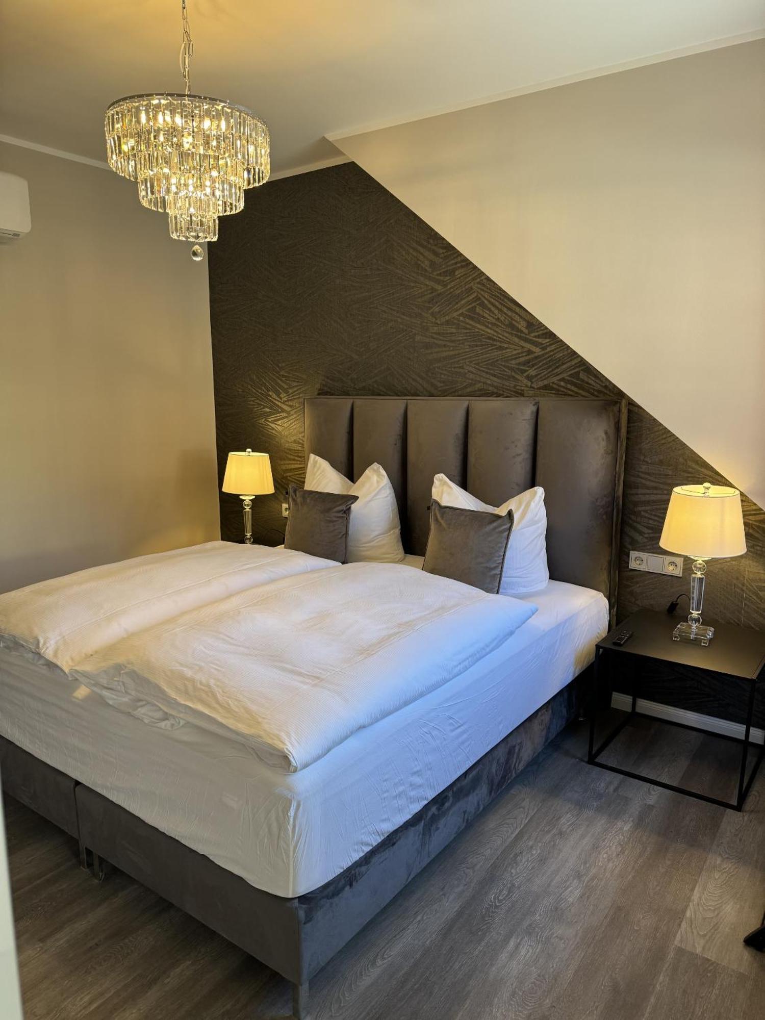 Apartmenthaus Burkhardt ไมเซน ภายนอก รูปภาพ